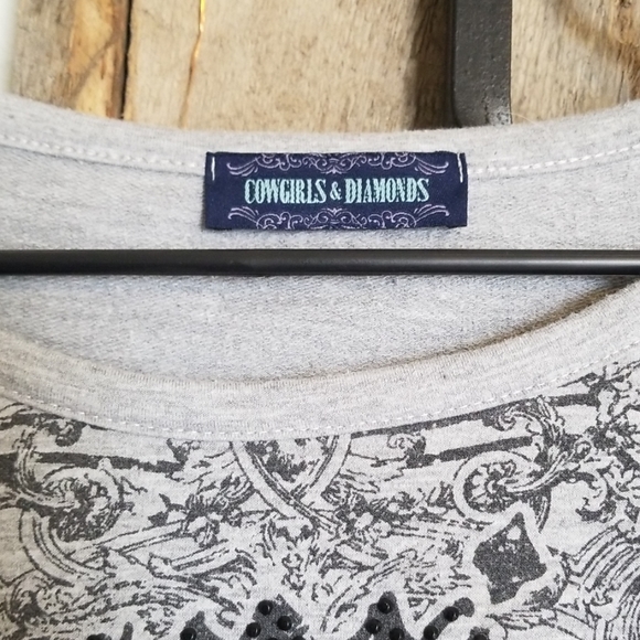 Grey cowgirls & diamonds top - Picture 4 of 4